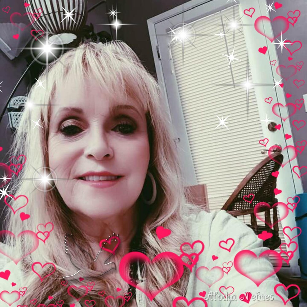 Meet your Posher, Gwendolyn